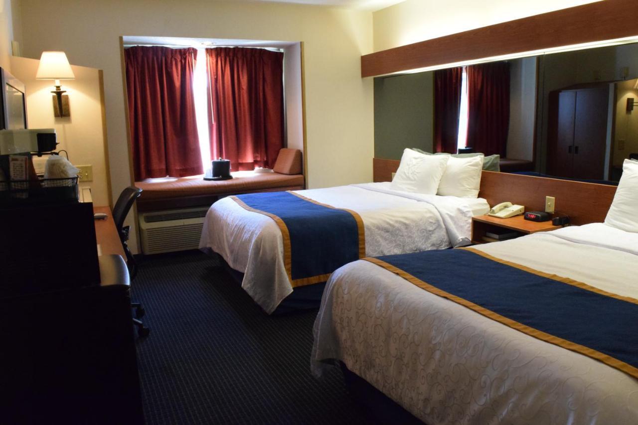 Inn At The Finger Lakes Auburn Esterno foto